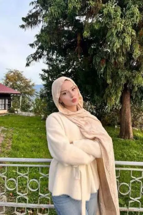 Büyükçekmece Escort Yağmur Fotoğrafı (4)