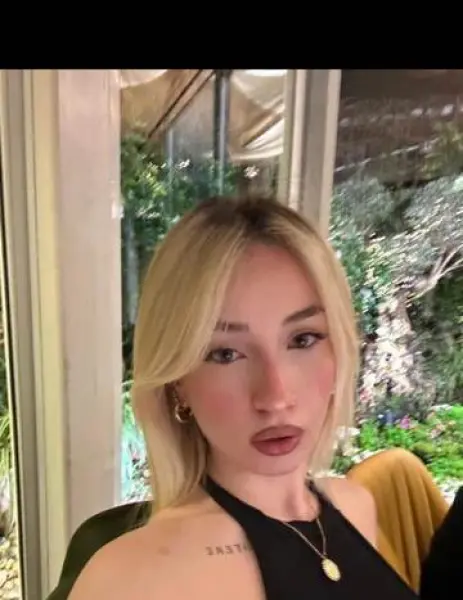 BÜYÜKÇEKMECE Escort Bayan CEMRE VIP - İstanbul VIP Eskort Modelleri 2026